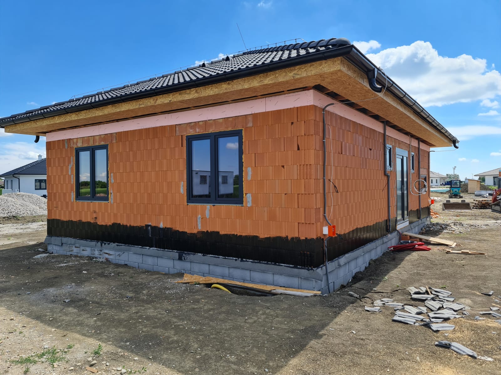Samostatne stojaci 4-izbový rodinný dom s terasou – novostavba